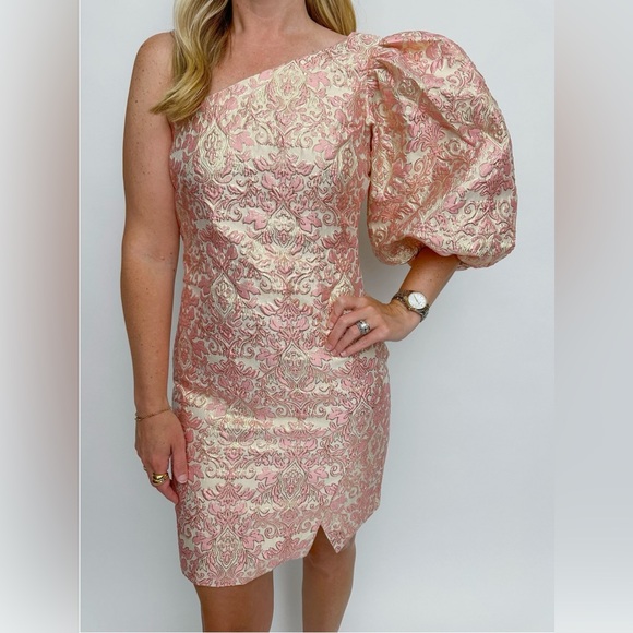 Beautiful jacquard dress - Picture 1 of 4